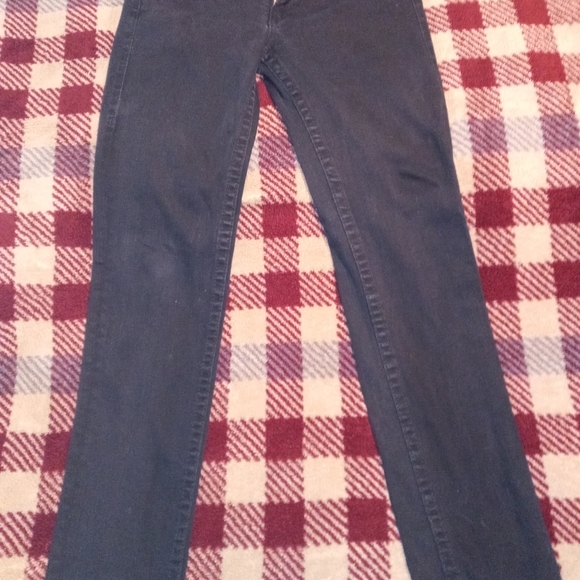 True Religion low rise black skinny - Picture 9 of 9